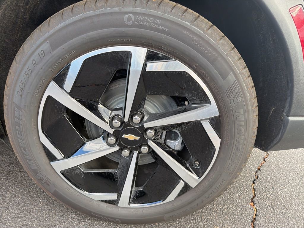 New 2026 Chevrolet Equinox EV LT image 39