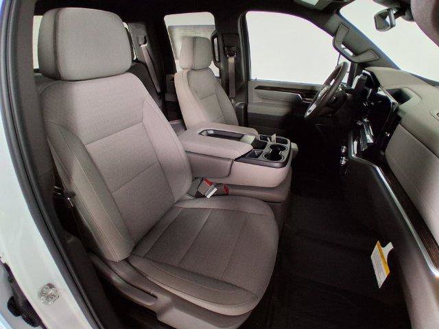 New 2026 GMC Sierra 2500 SLE AWD/4WD image 16