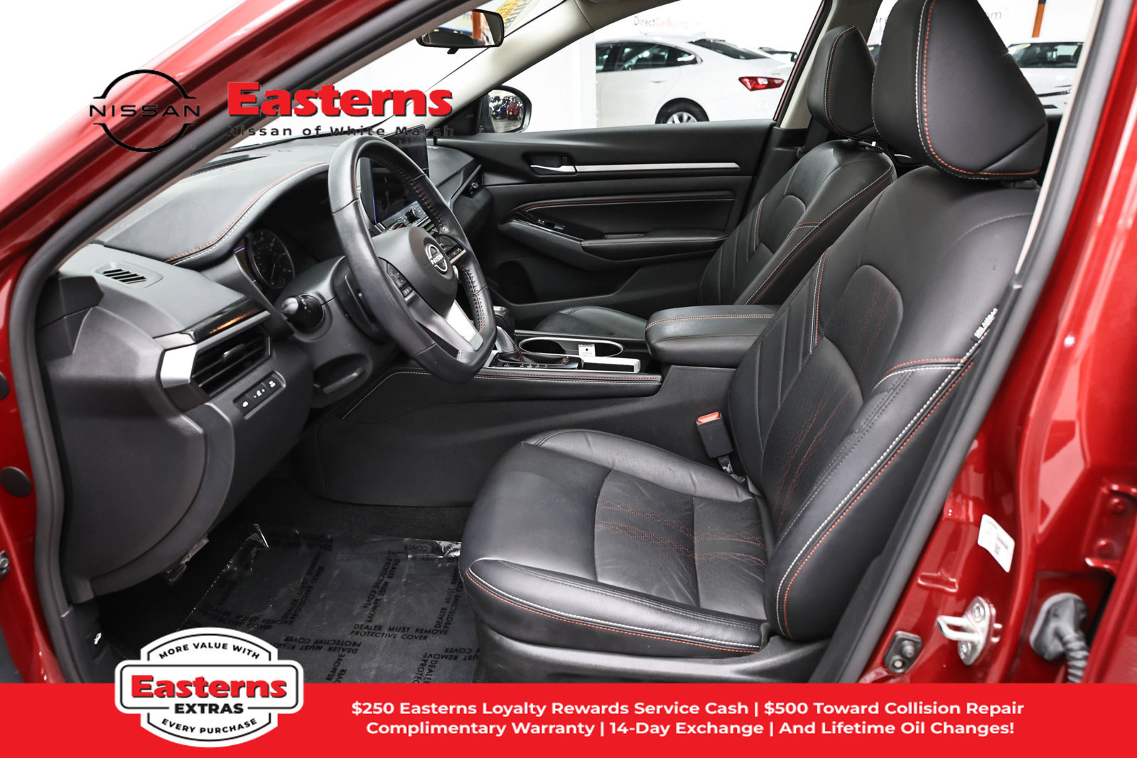 Used 2023 Nissan Altima 2.5 SR w/ SR Premium Package FWD image 14