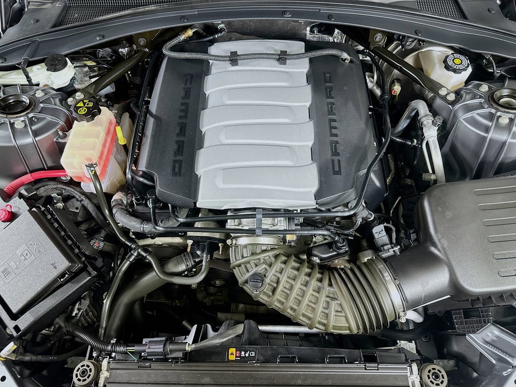 Used 2021 Chevrolet Camaro SS image 9