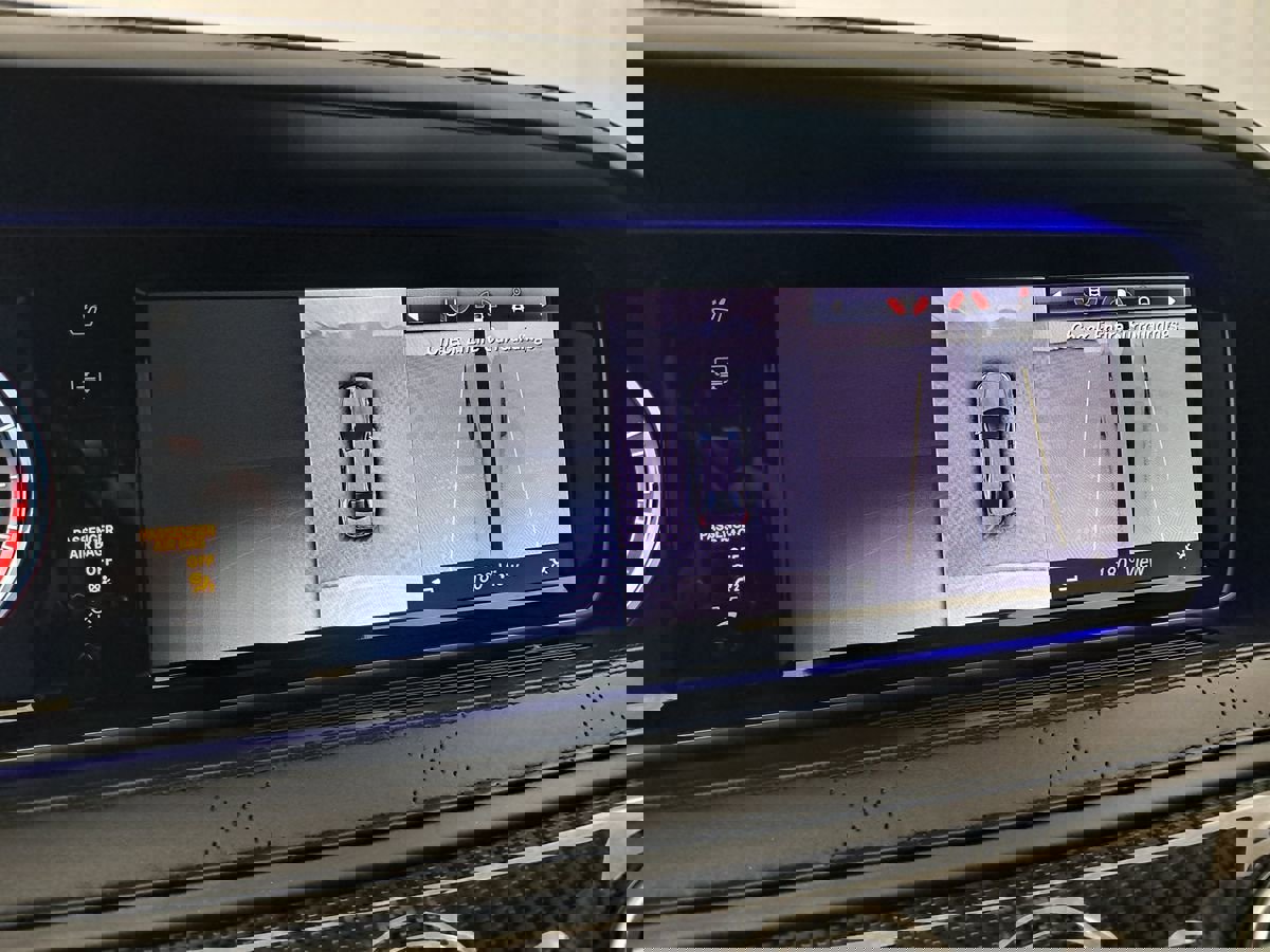 Used 2016 Mercedes-Benz S 63 AMG 4MATIC Sedan image 38