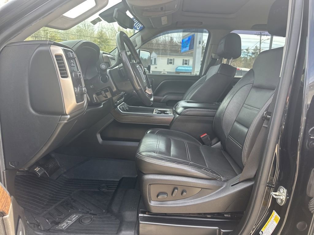 Used 2019 GMC Sierra 2500 Denali w/ Duramax Plus Package image 16