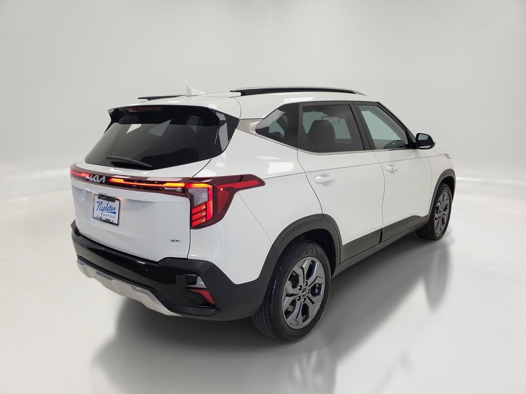 Used 2024 Kia Seltos S AWD/4WD image 5