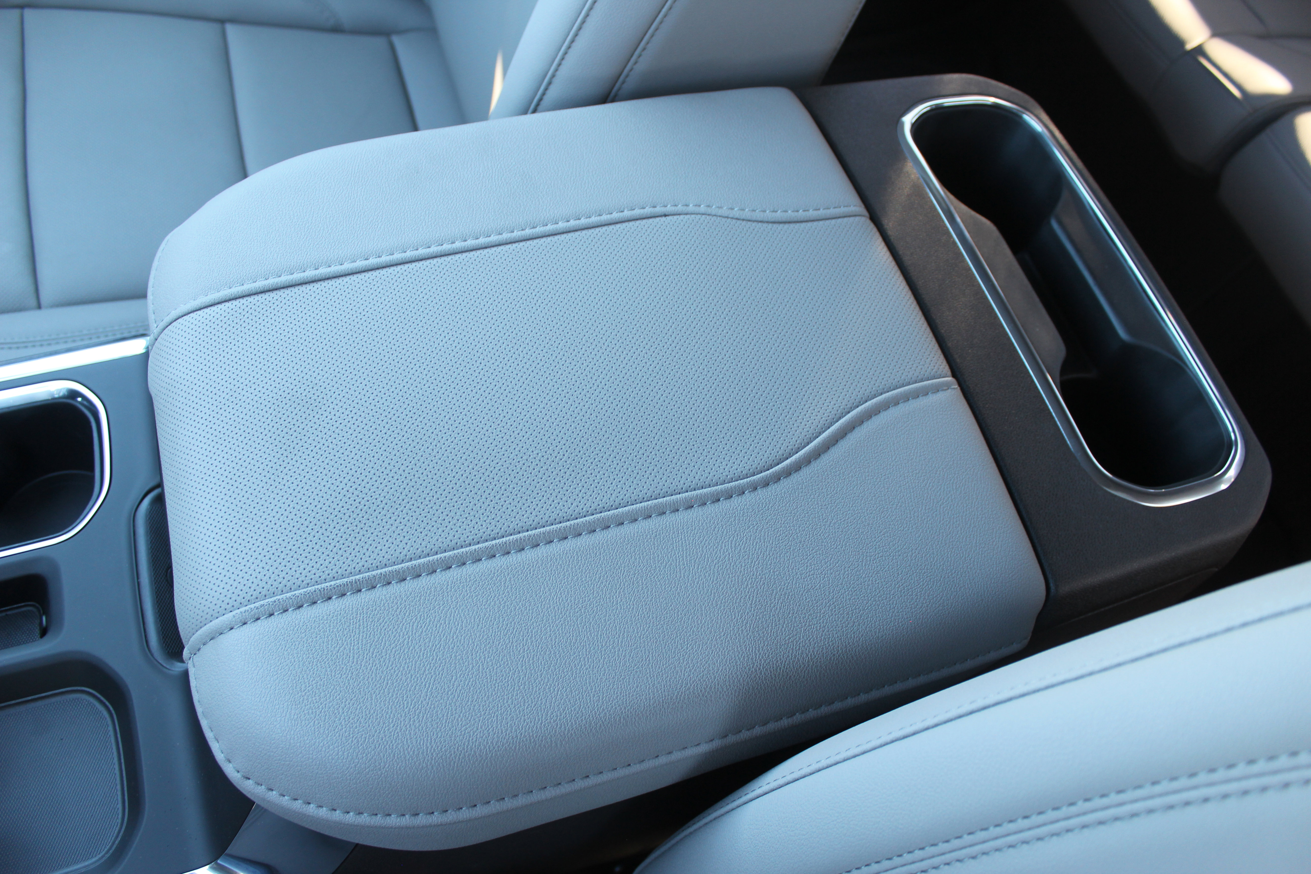 New 2026 GMC Sierra 1500 SLT image 43