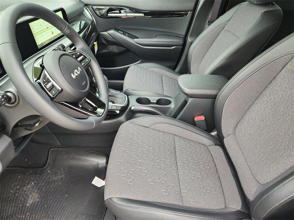 New 2026 Kia Seltos S image 9