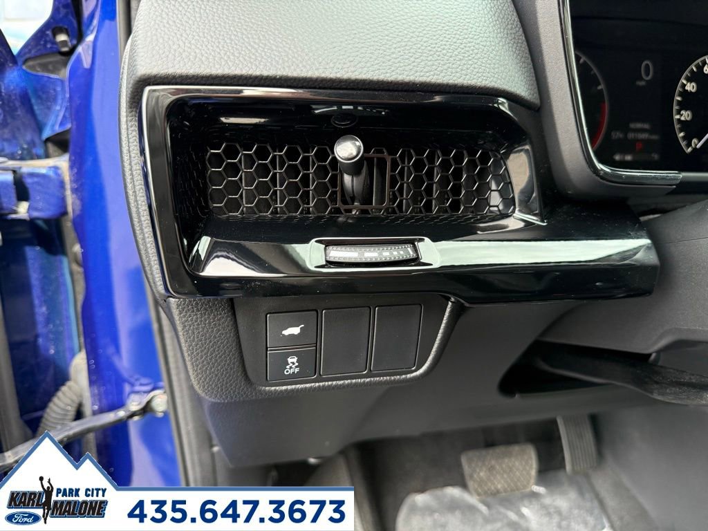 Used 2025 Honda CR-V EX-L image 16