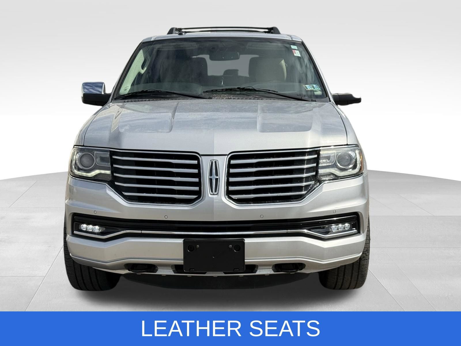 Used 2015 Lincoln Navigator L 4WD w/ Equipment Group 101A Reserve image 18