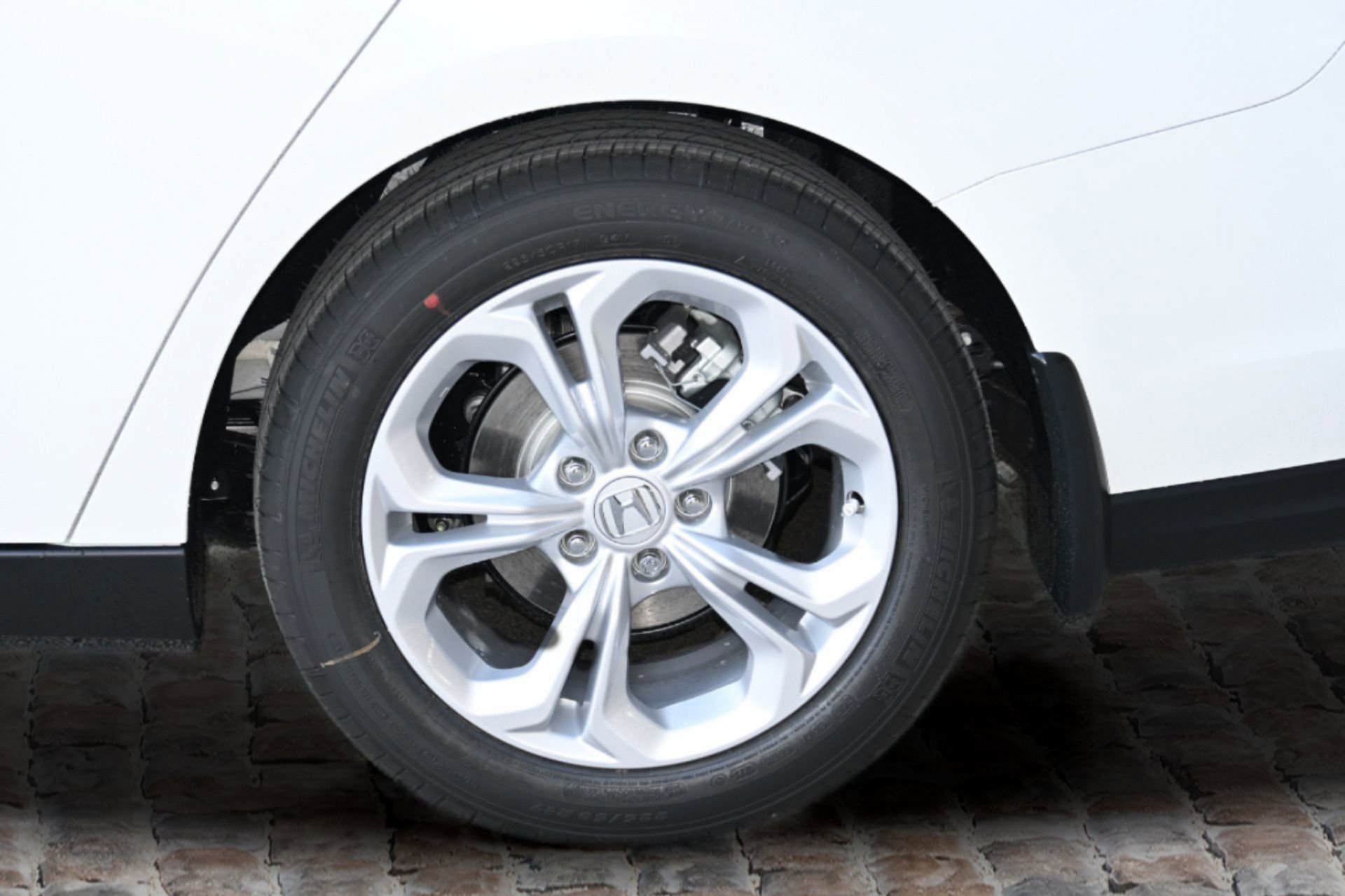 New 2025 Honda Accord LX image 36