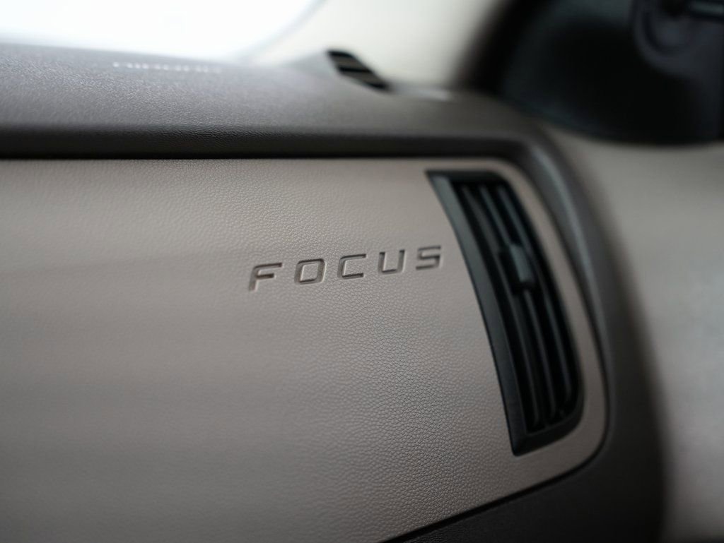 Used 2009 Ford Focus S image 38