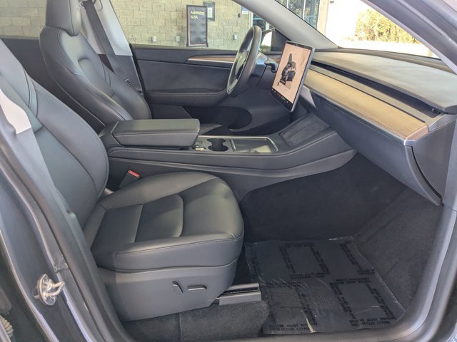 Used 2023 Tesla Model Y Long Range image 20