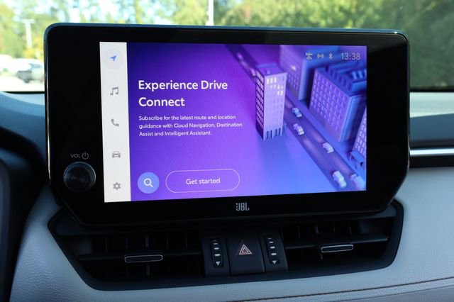 Used 2025 Toyota RAV4 Limited w/ Advanced Technology Package image 27