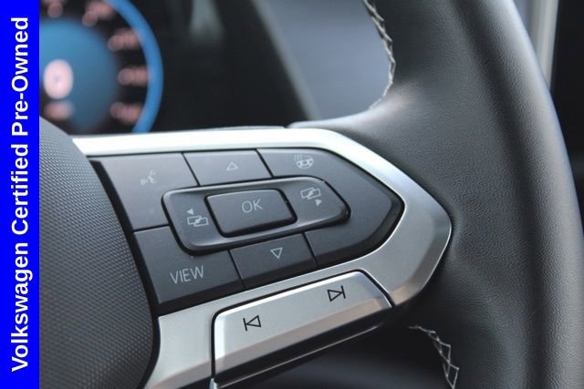 Used 2025 Volkswagen Atlas Cross Sport SE w/ Panoramic Sunroof Package image 33