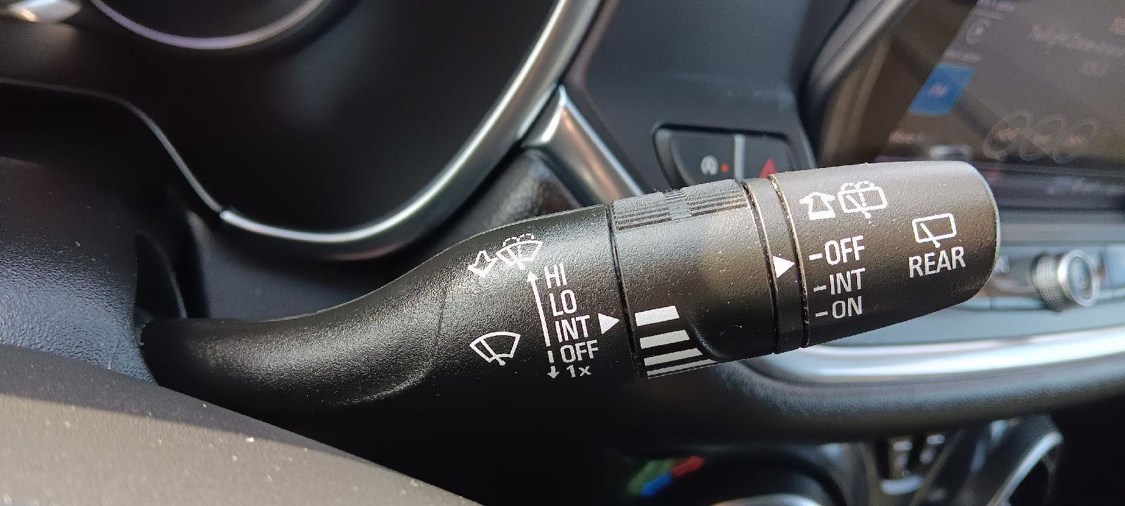 Used 2022 Chevrolet Blazer LT image 17