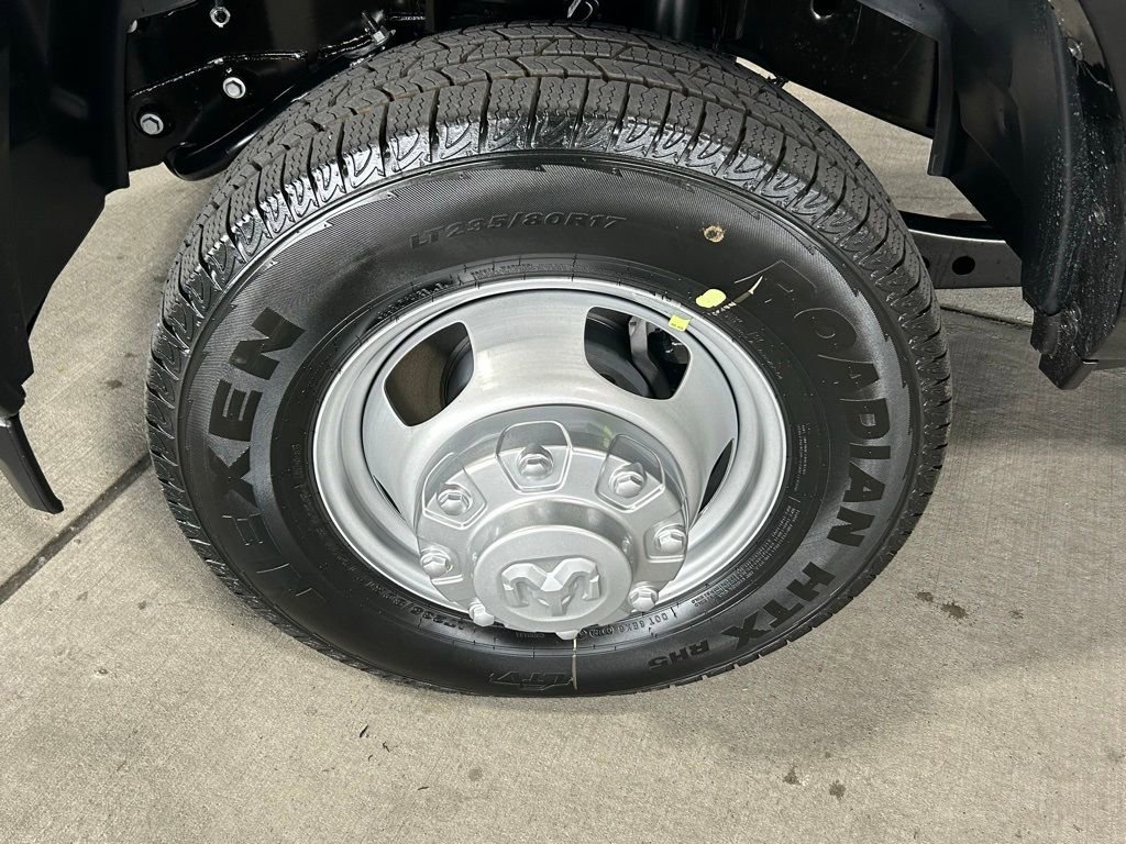 Used 2024 RAM 3500 Tradesman image 14