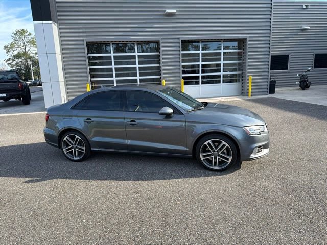 Used 2017 Audi A3 2.0T Premium FWD image 2
