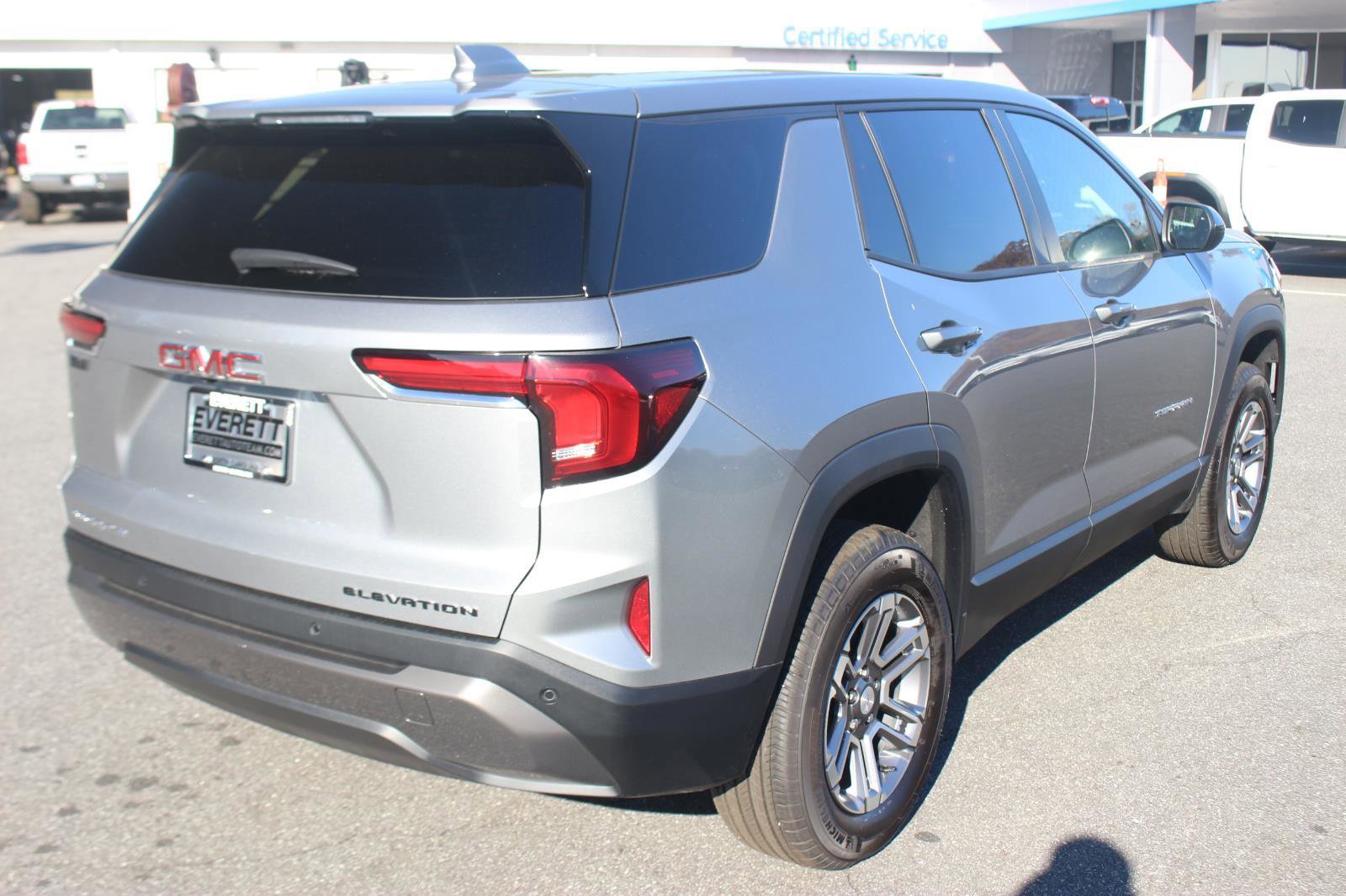 New 2026 GMC Terrain Elevation image 7