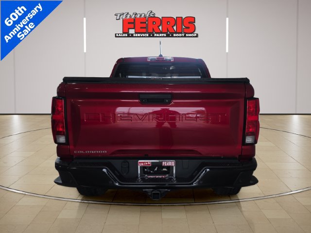 Used 2024 Chevrolet Colorado Trail Boss w/ Technology Package AWD/4WD image 4