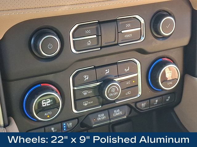 Used 2021 Chevrolet Suburban Premier w/ Premium Package AWD/4WD image 14