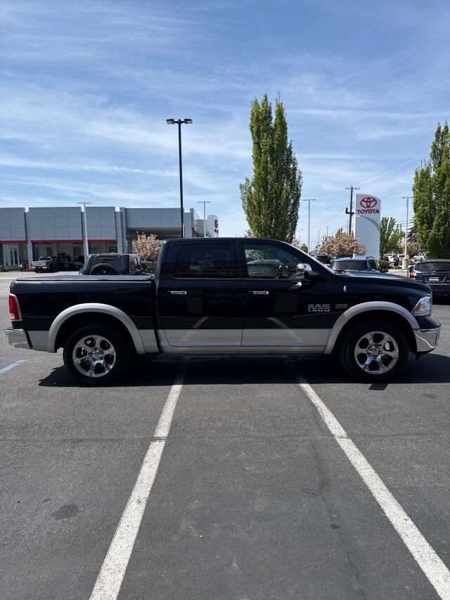 Used 2013 RAM 1500 Laramie w/ Convenience Group AWD/4WD image 5