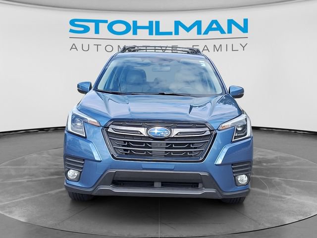 Used 2023 Subaru Forester Limited AWD/4WD image 2