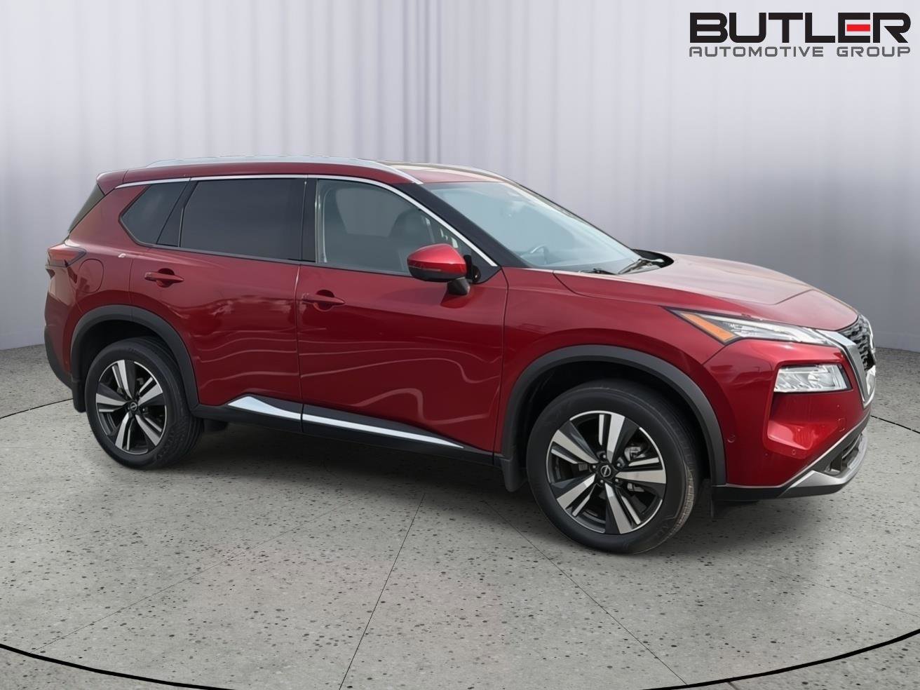 Used 2022 Nissan Rogue SL w/ SL Premium Package image 6