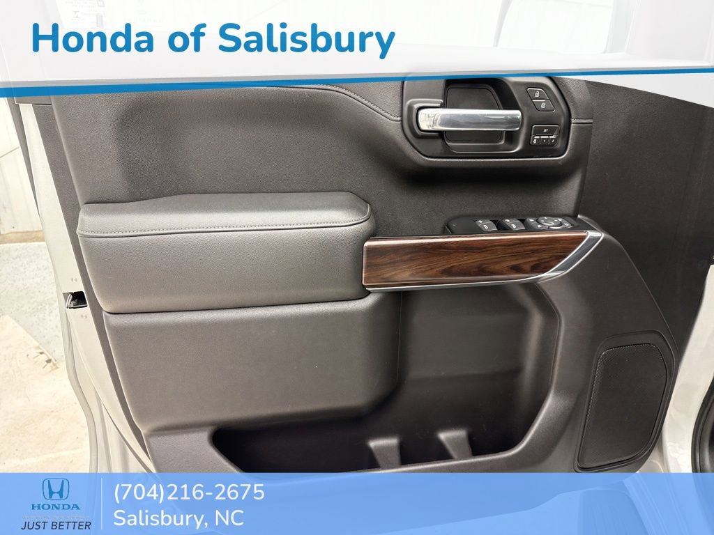 Used 2019 GMC Sierra 1500 SLT image 16