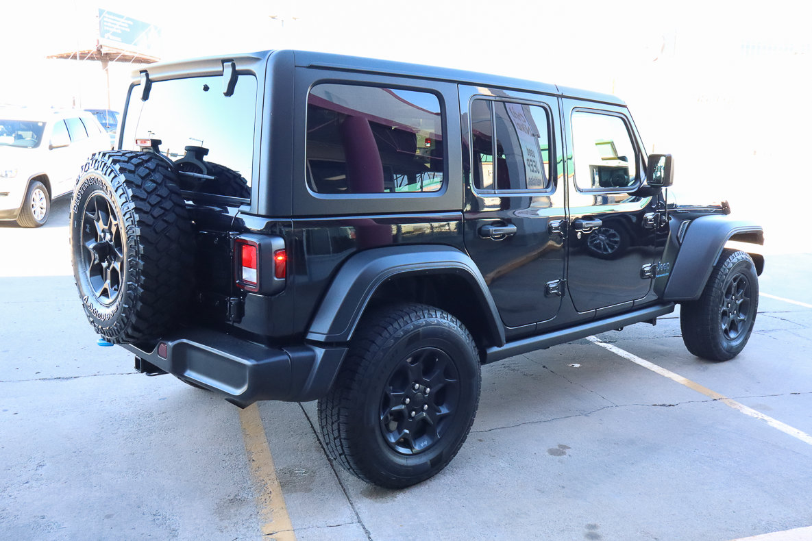 Used 2023 Jeep Wrangler Unlimited AWD/4WD image 5