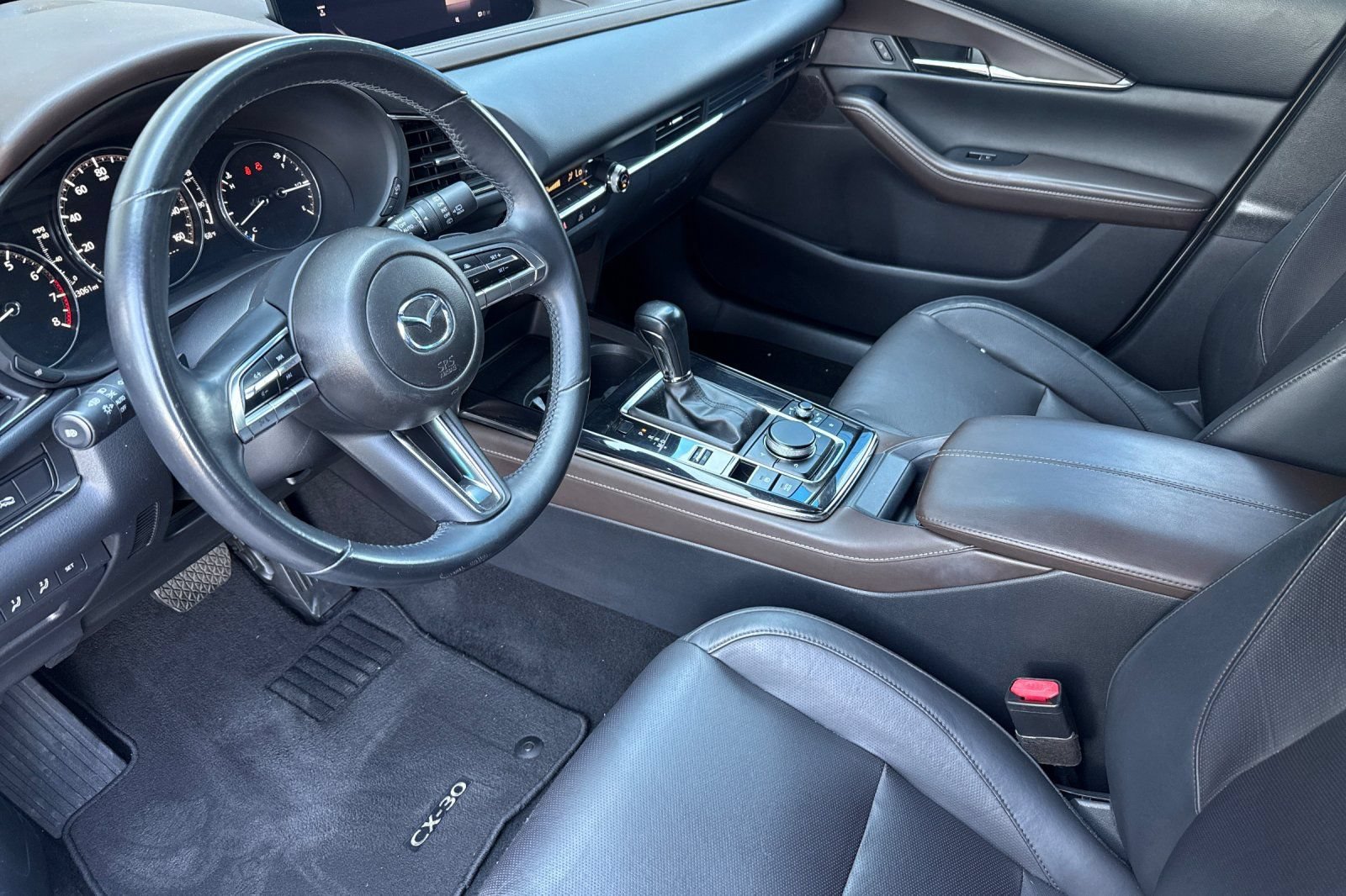 Used 2022 MAZDA CX-30 AWD 2.5 S w/ Premium Package image 9
