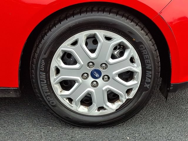 Used 2012 Ford Focus SE w/ SE Winter Pkg FWD image 10