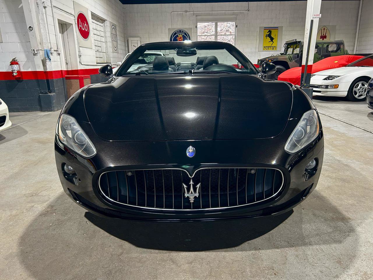 Used 2011 Maserati GranTurismo Convertible RWD image 15