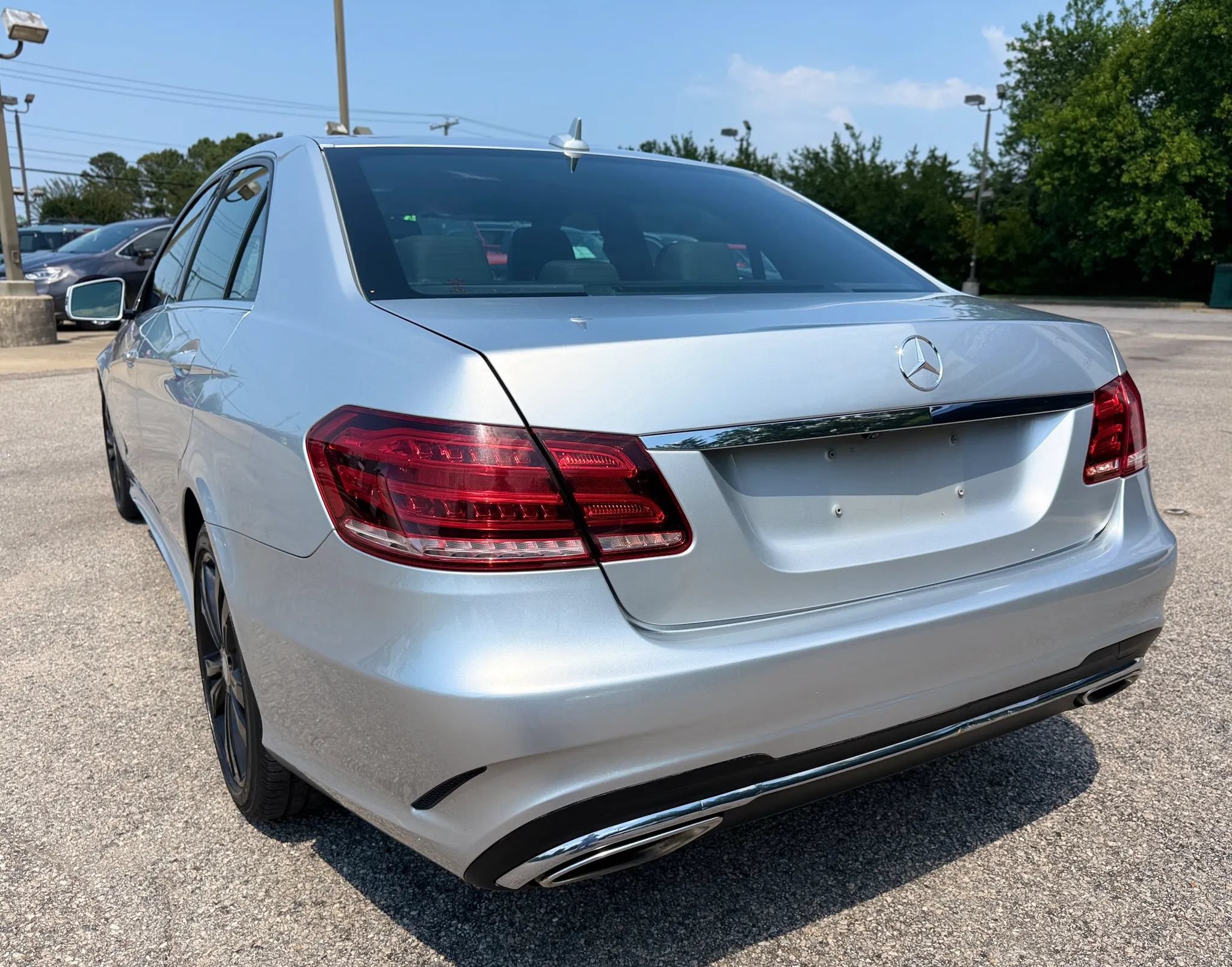 Used 2015 Mercedes-Benz E 350 4MATIC Sedan w/ Premium 1 Package image 25