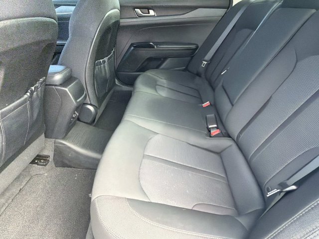Used 2023 Kia K5 LXS FWD image 18