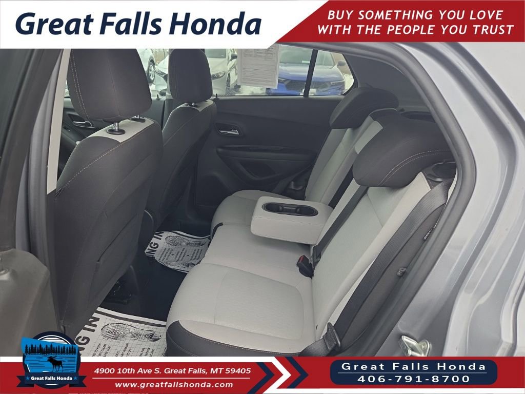 Used 2020 Chevrolet Trax LS w/ Tint and Cruise Package image 14