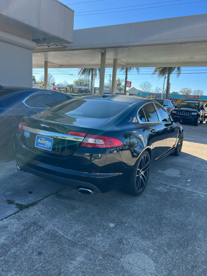 Used 2011 Jaguar XF image 4