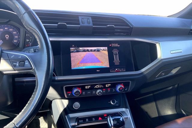 Used 2020 Audi Q3 2.0T Premium w/ Convenience Package image 6