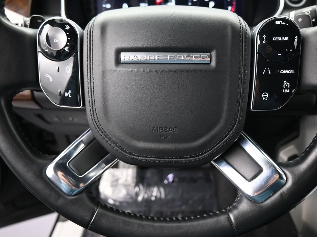 Used 2020 Land Rover Range Rover HSE image 33