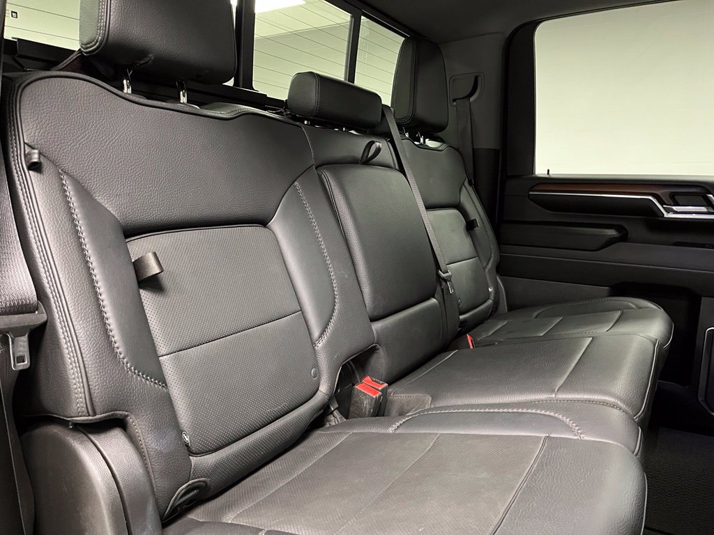 Used 2024 GMC Sierra 3500 Denali w/ Technology Package AWD/4WD image 51