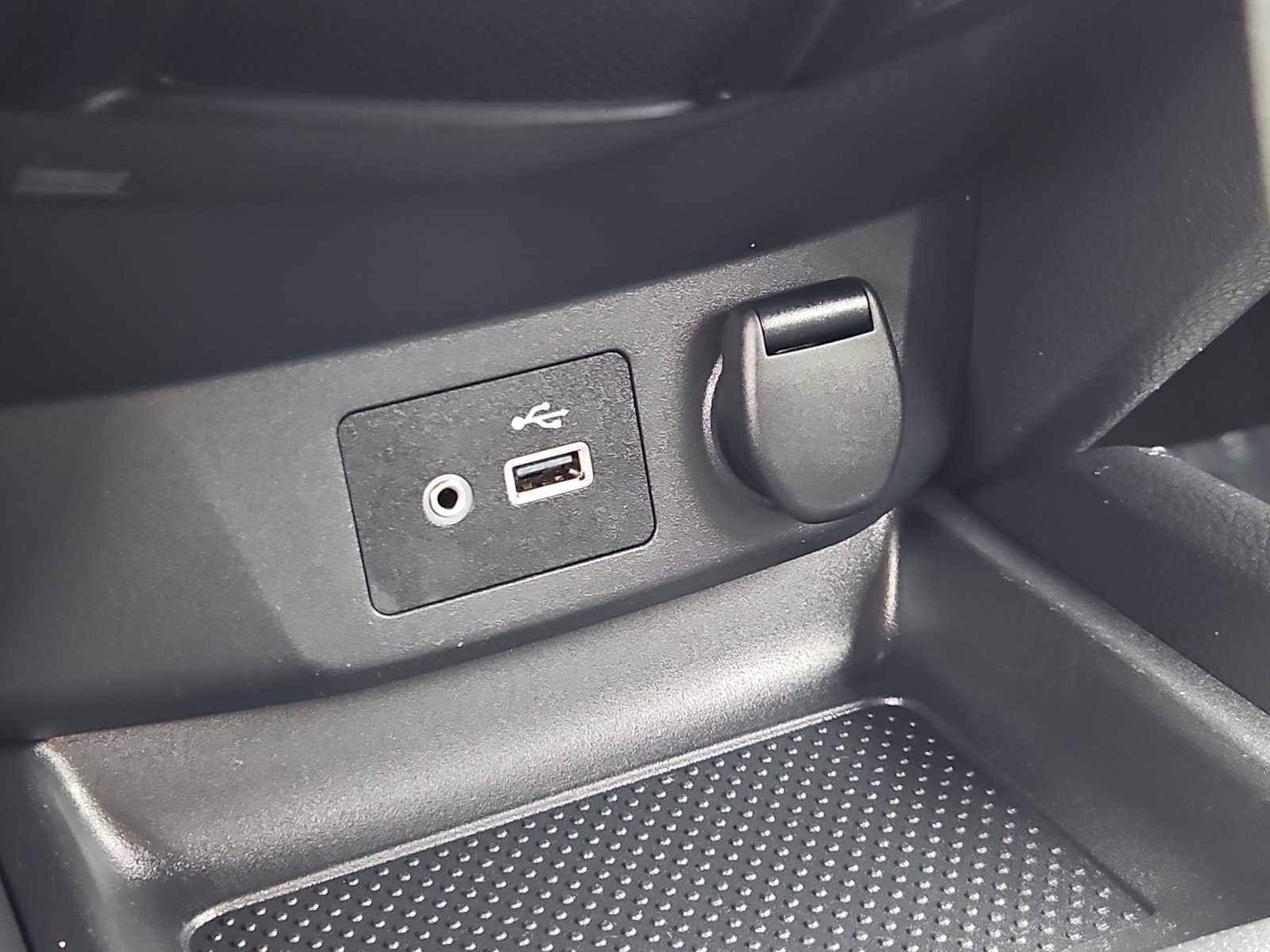 Used 2019 Nissan Rogue SV AWD/4WD image 20