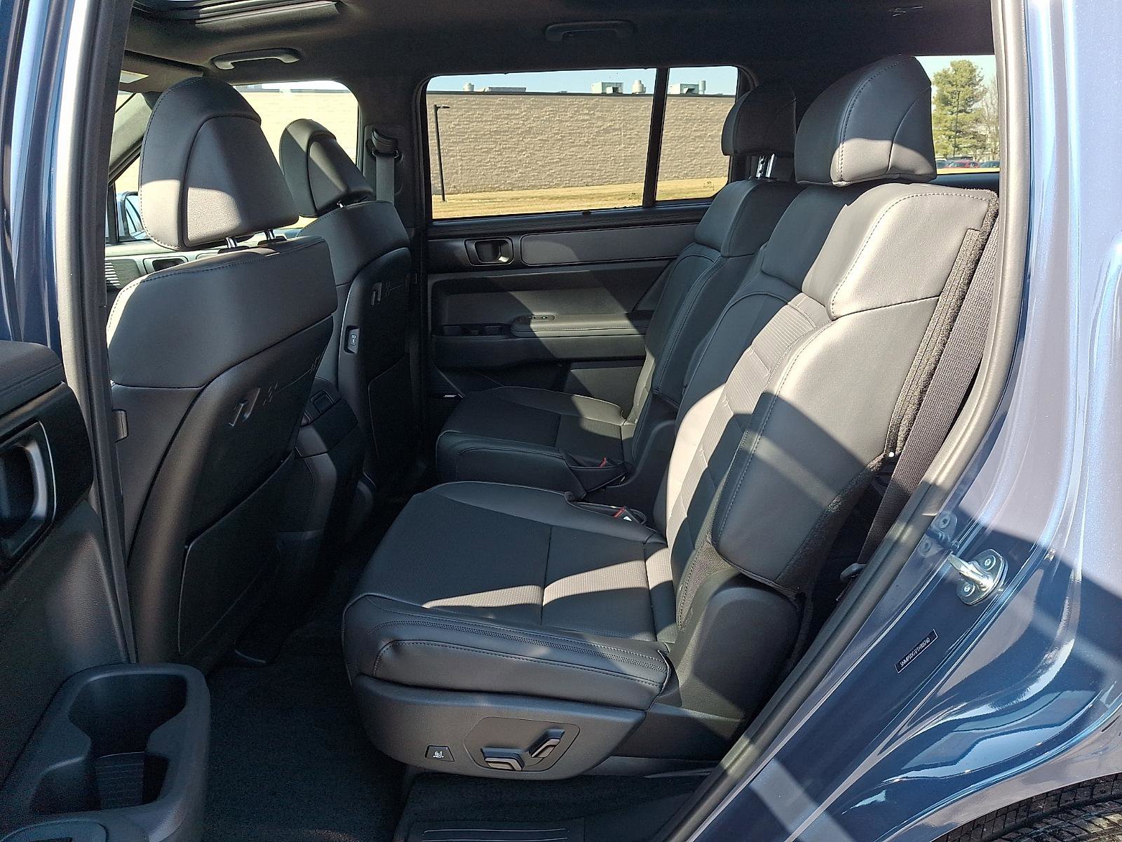 New 2026 Hyundai Santa Fe Calligraphy image 6