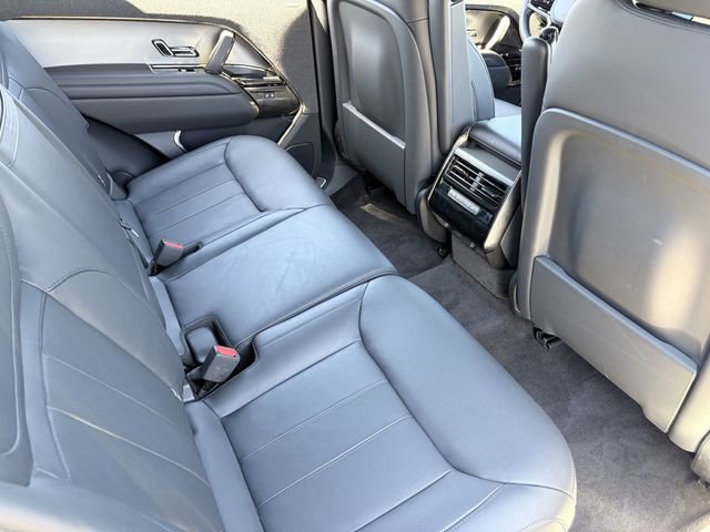 Used 2025 Land Rover Range Rover Sport SE image 22