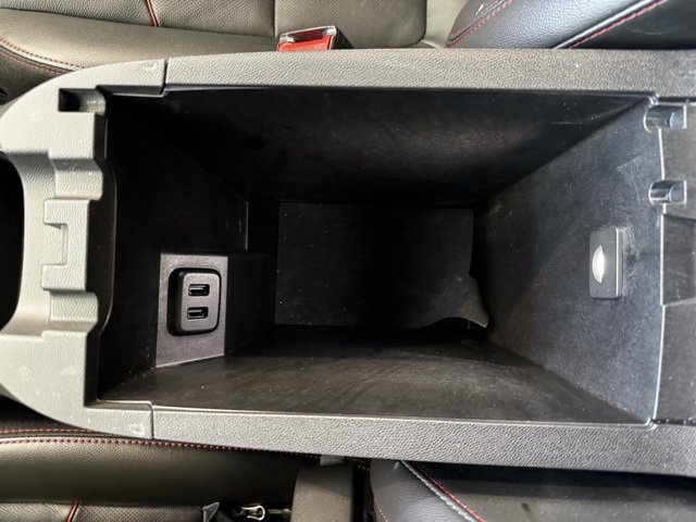 Used 2022 Chevrolet Equinox RS w/ RS Leather Package image 19