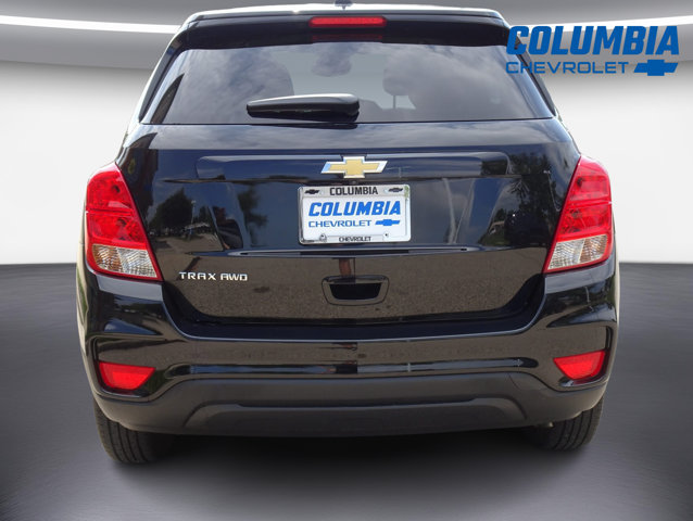 Used 2022 Chevrolet Trax LS w/ Tint and Cruise Package AWD/4WD image 4