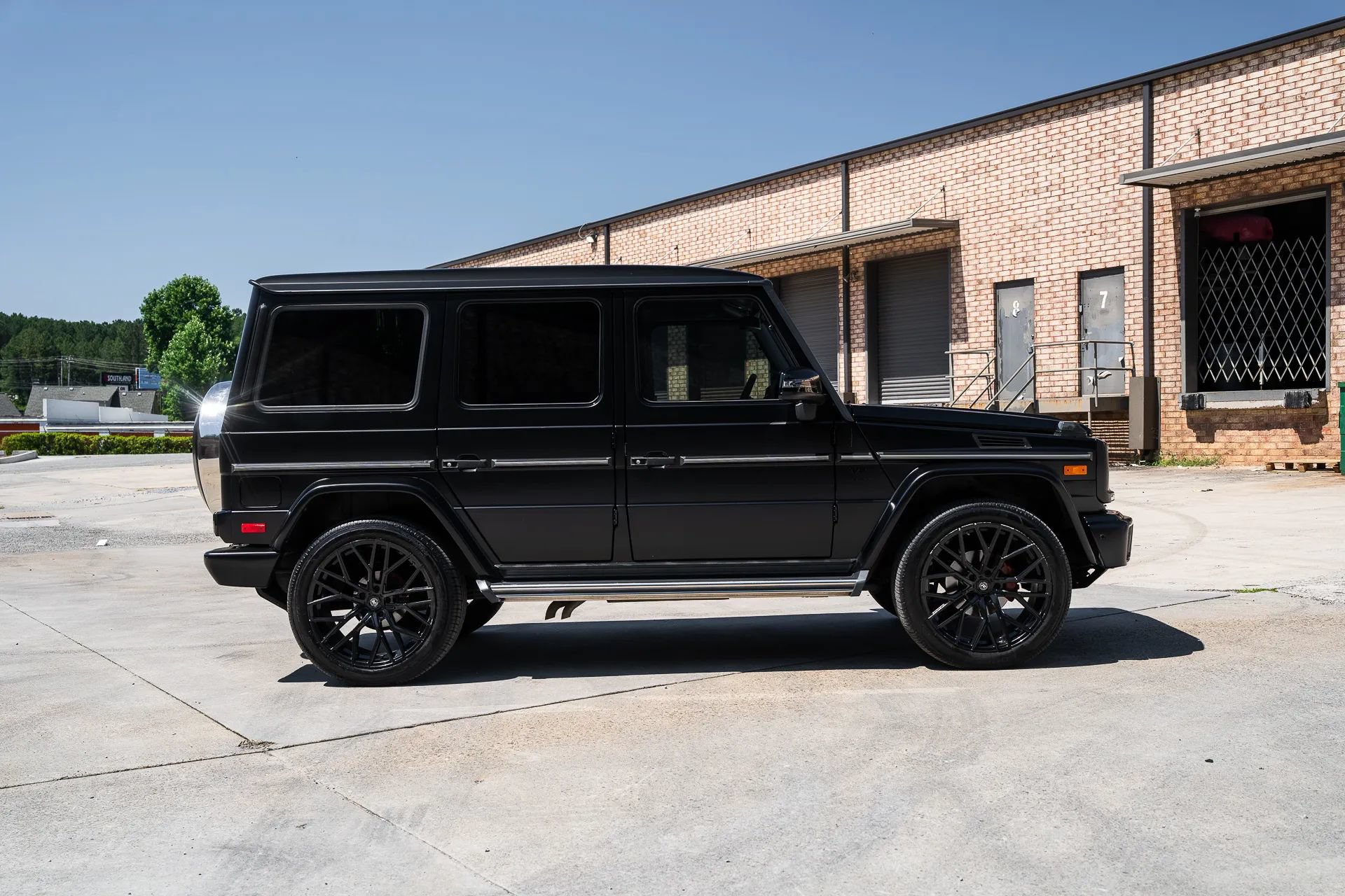 Used 2016 Mercedes-Benz G 550 image 13