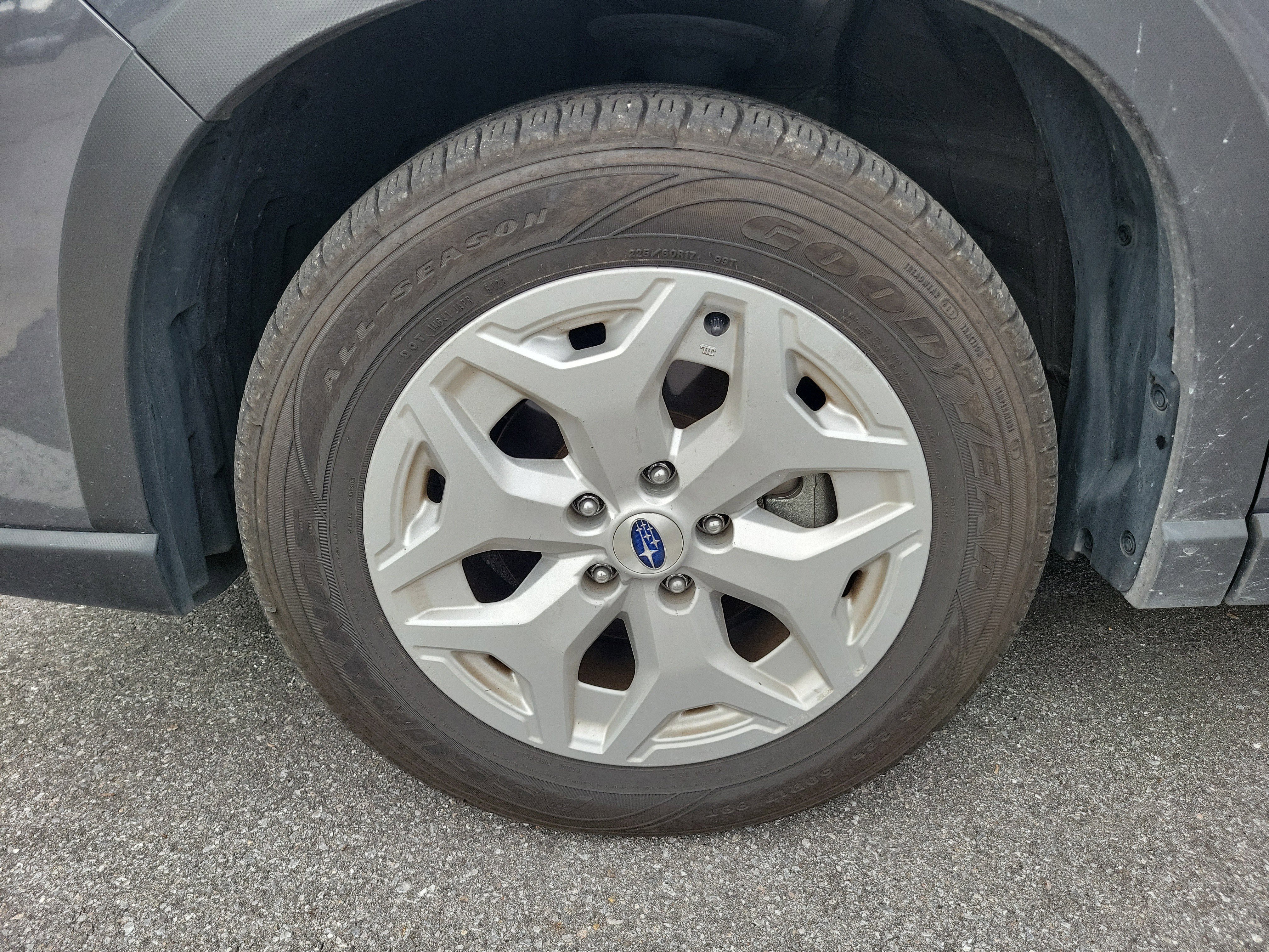 Certified 2022 Subaru Forester image 5