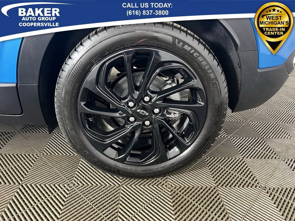 New 2027 Chevrolet Bolt RS w/ Technology Package FWD image 31