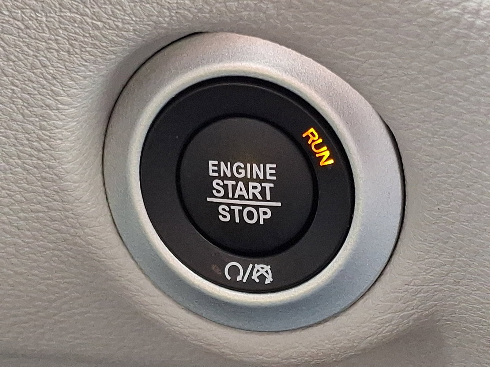 Used 2024 Chrysler Pacifica Limited image 22