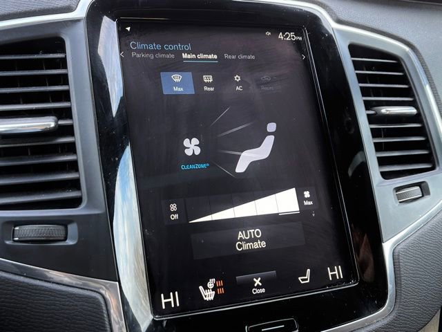 Used 2020 Volvo XC90 T6 Momentum image 26