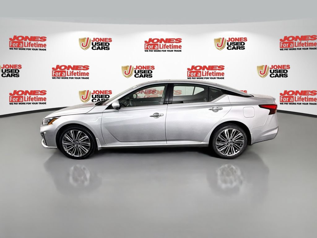 Used 2023 Nissan Altima 2.5 SL AWD/4WD image 14