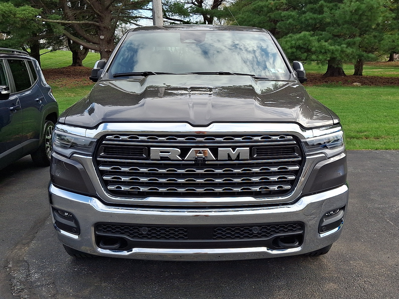 Certified 2025 RAM 1500 Limited AWD/4WD image 2