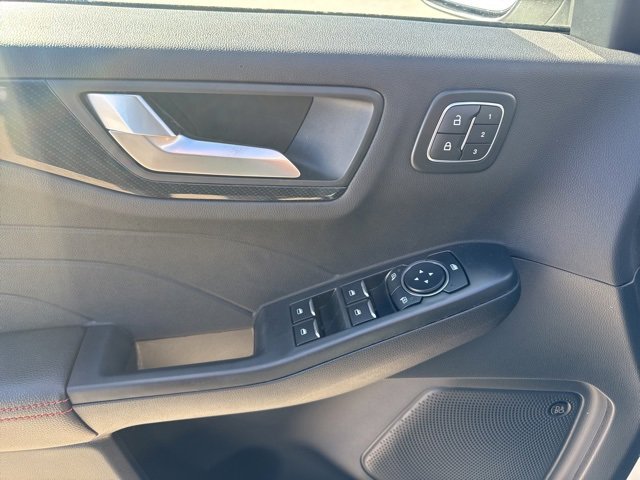 New 2026 Ford Escape ST-Line Select w/ Tech Pack #2 image 19